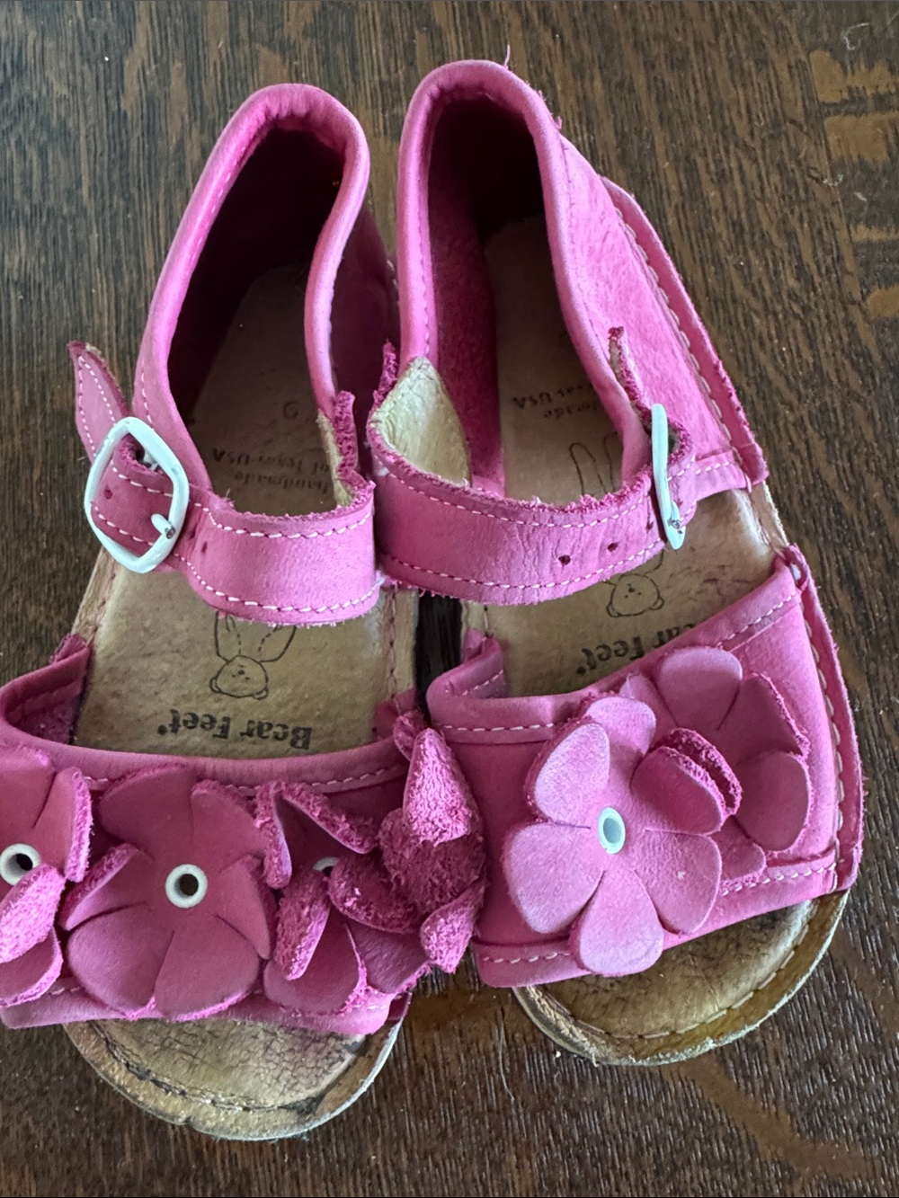 Bear Feet Size 9 Girls' Pink Flower Strap Sandals